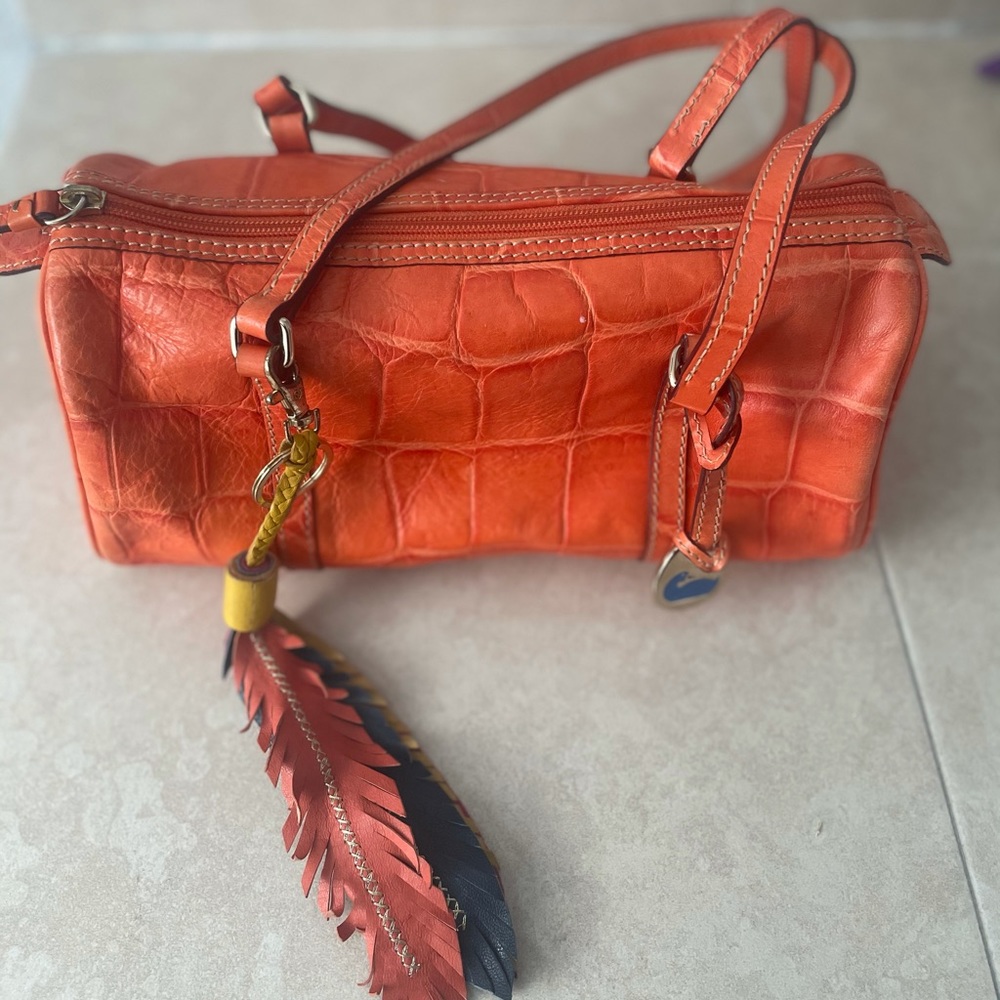 Dooney & Bourke purse